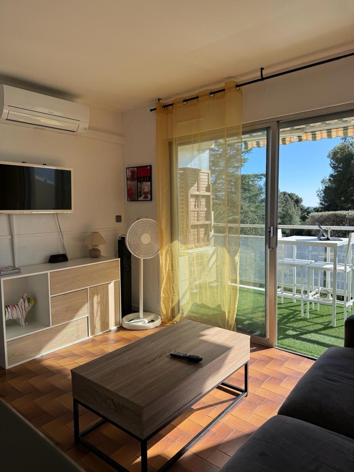 Beau Studio Climatise Face A La Mer La Ciotat Dış mekan fotoğraf
