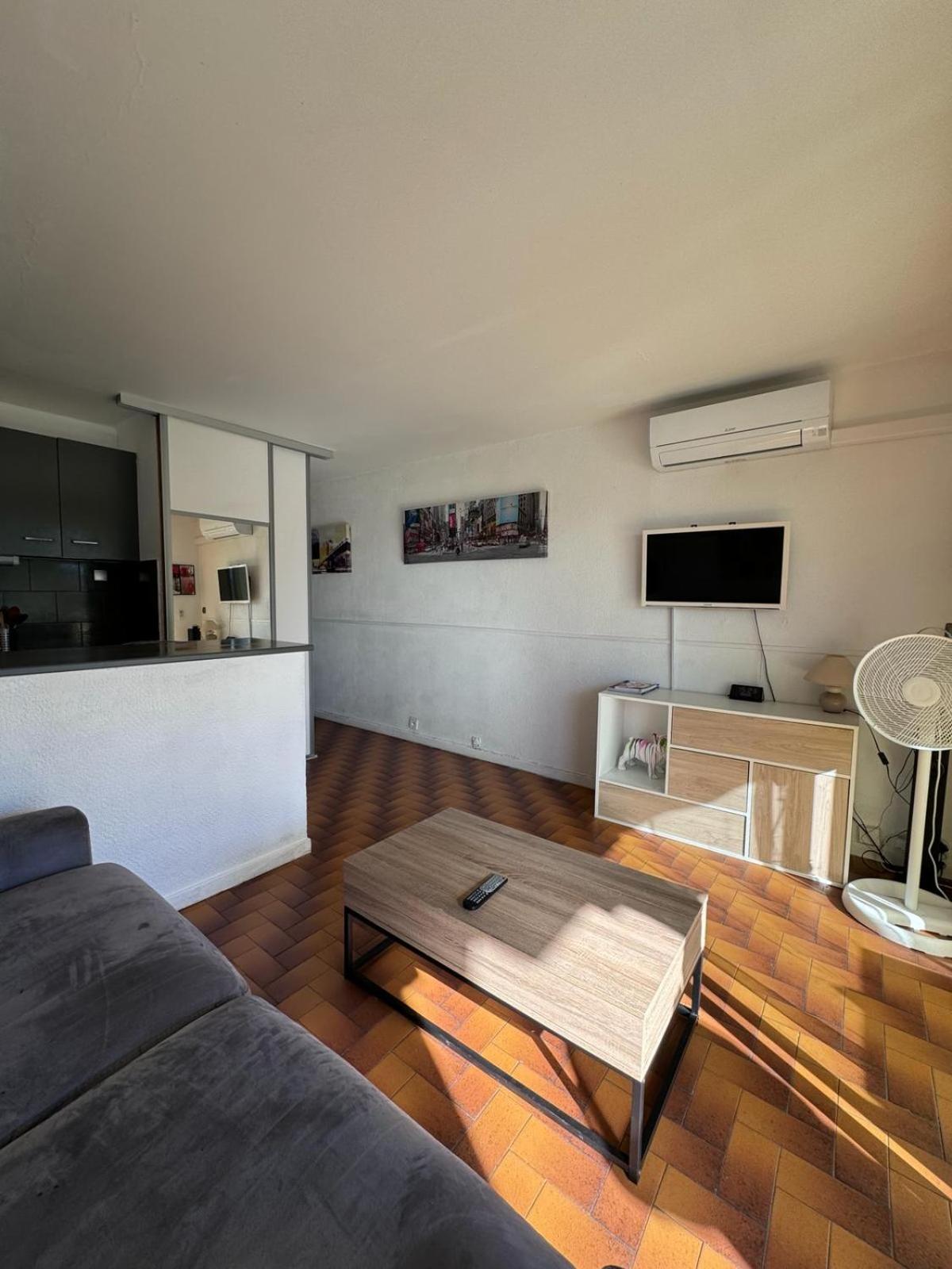 Beau Studio Climatise Face A La Mer La Ciotat Dış mekan fotoğraf