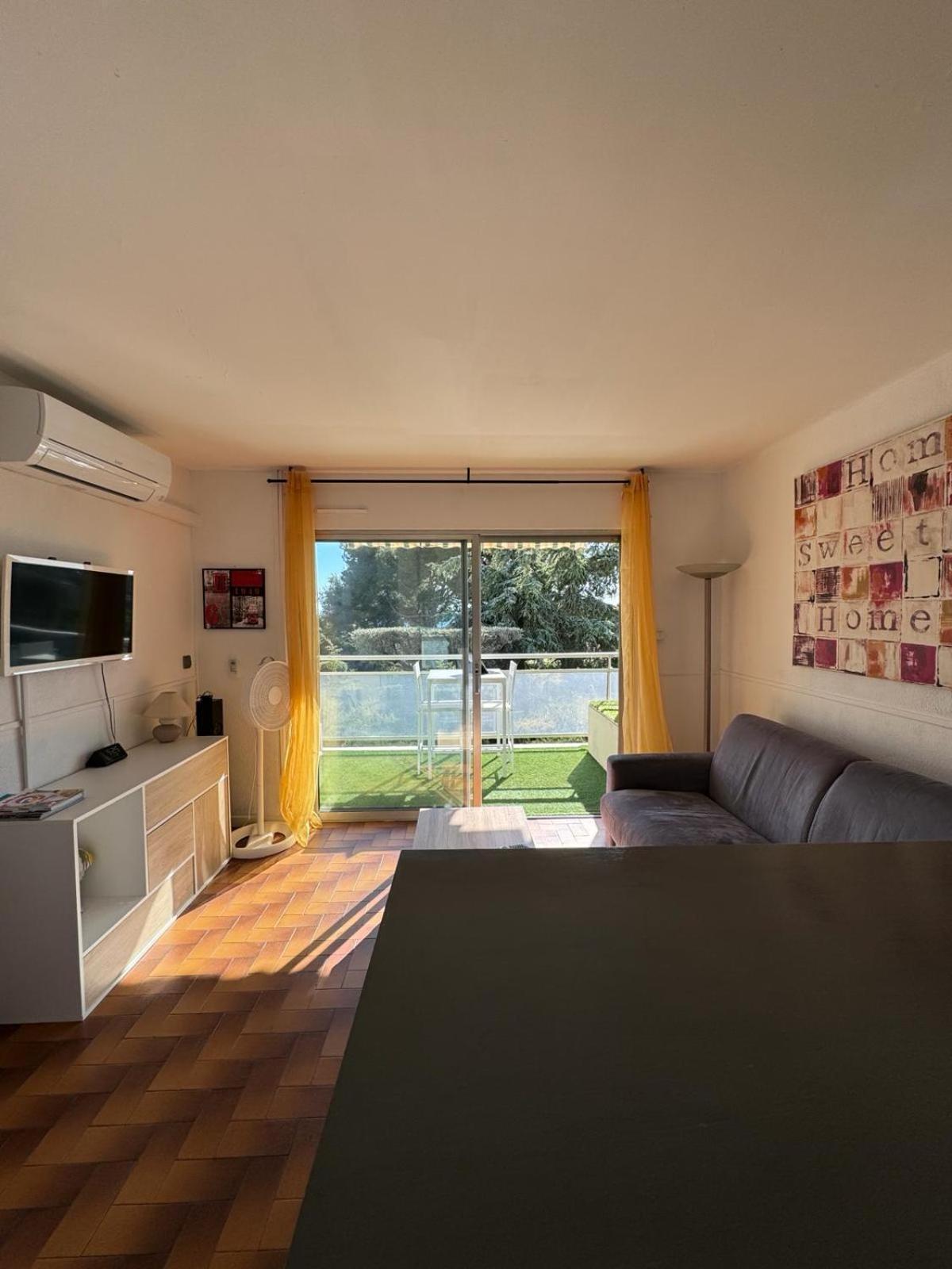 Beau Studio Climatise Face A La Mer La Ciotat Dış mekan fotoğraf