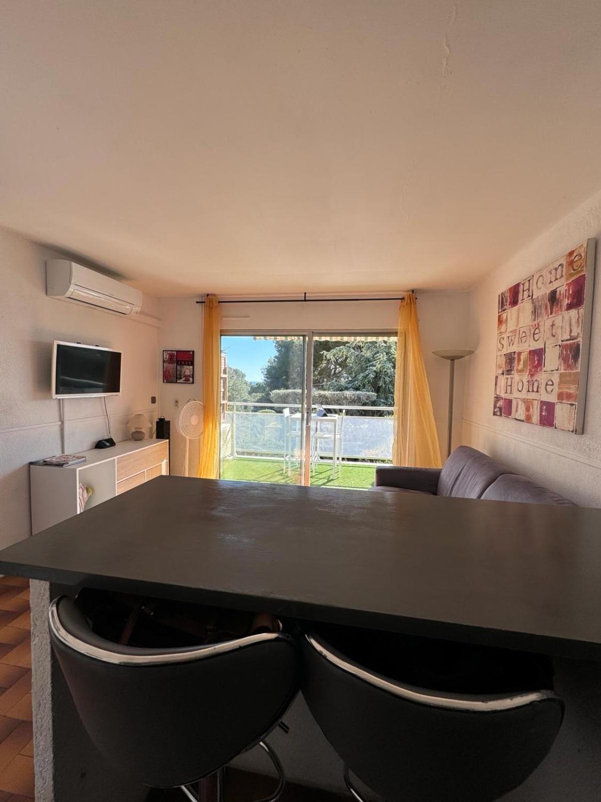 Beau Studio Climatise Face A La Mer La Ciotat Dış mekan fotoğraf